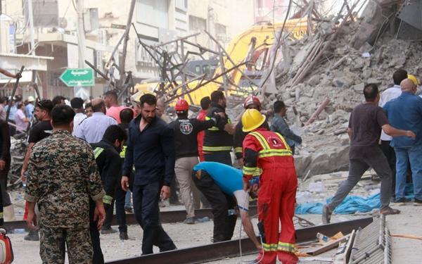 تعداد جانباختگان حادثه آبادان به 18 نفر رسید تعداد جانباختگان حادثه آبادان به 18 نفر رسید